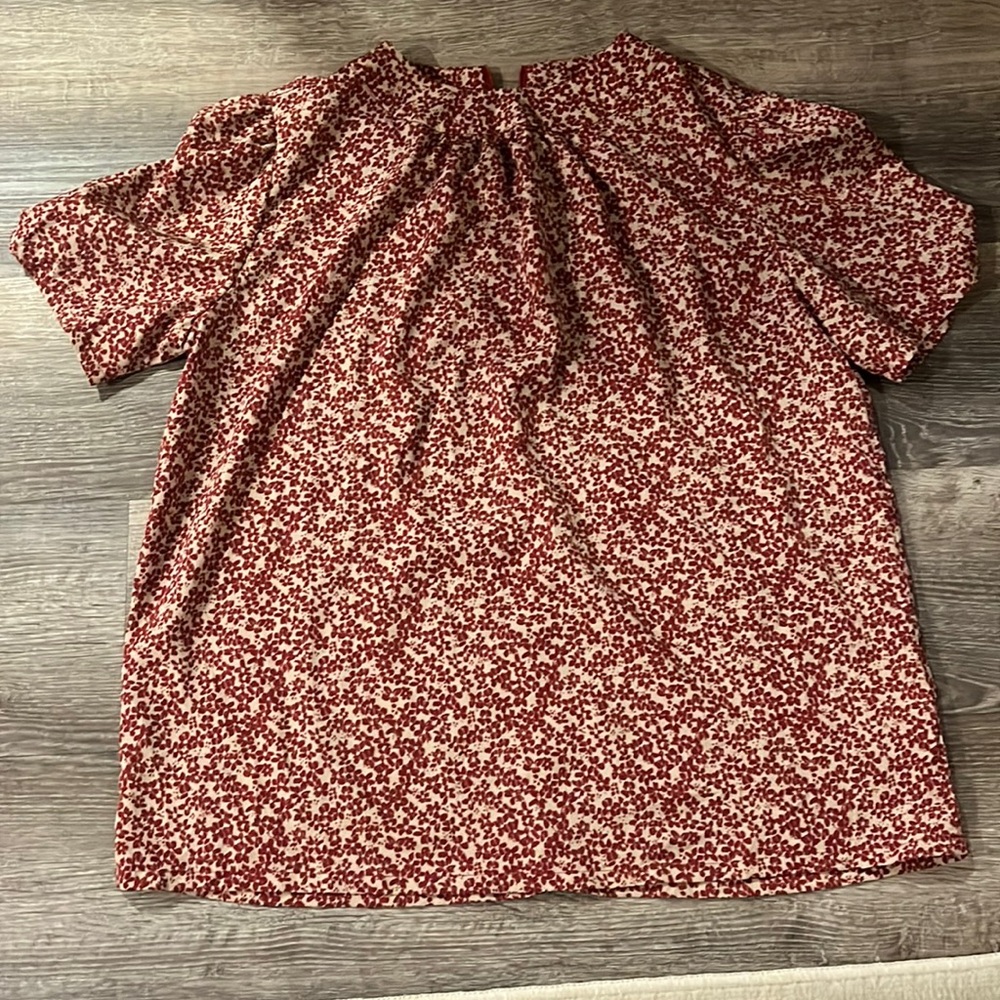 Women’s blouse